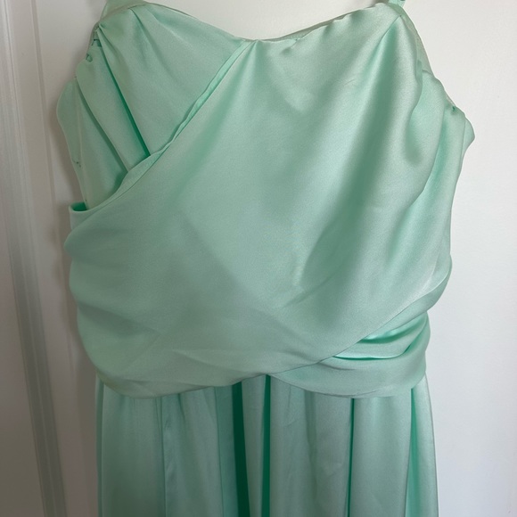 Seafoam Green Maxi Formal Dress - Picture 5 of 11